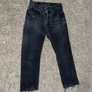 Levi’s Vintage 90’s 501-0660 Button Fly Jean